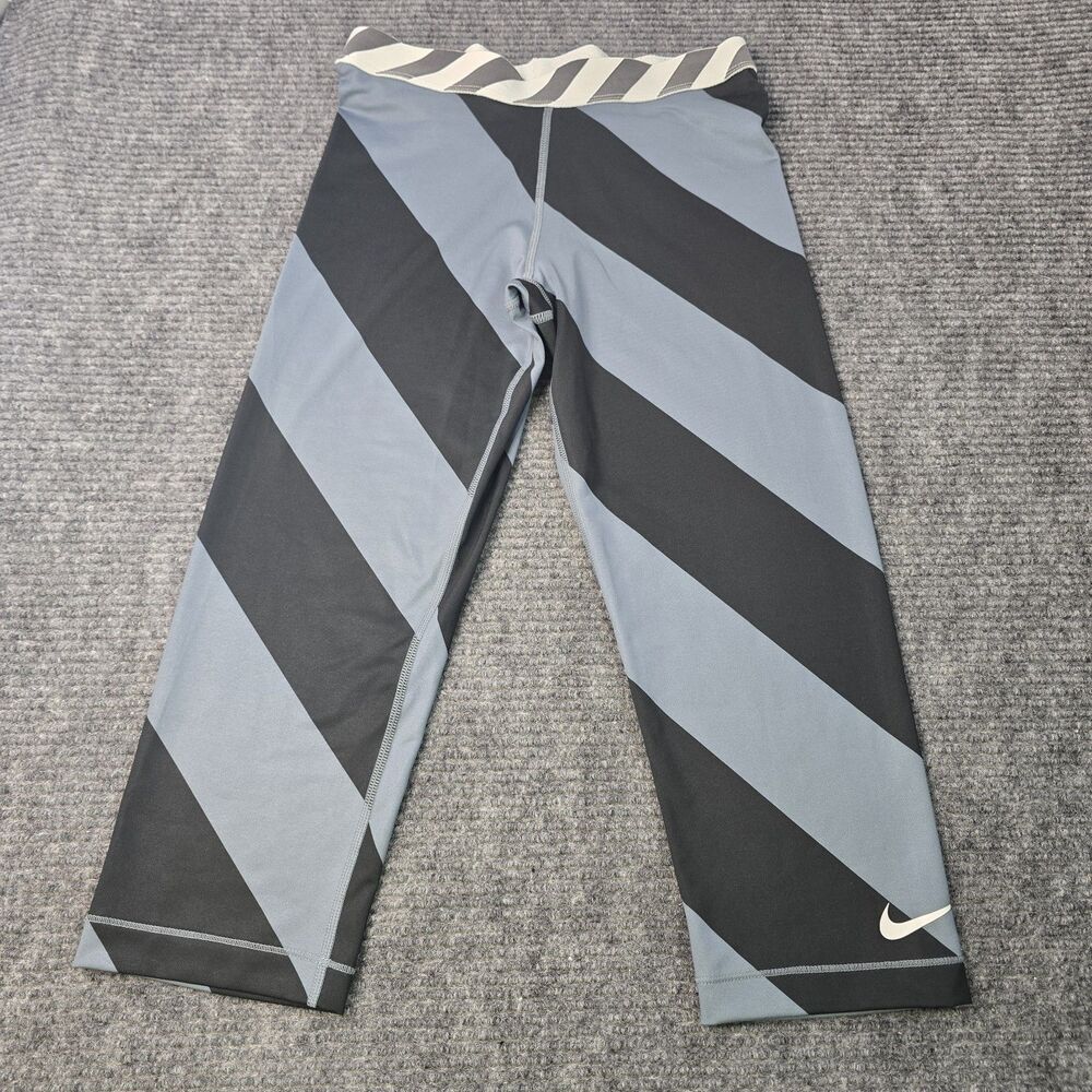 Nike Pro Capri Leggings Womens Size Medium Dri Fit Diagonal Stripes Running